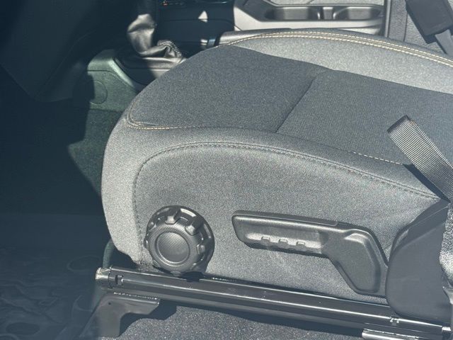 2025 Jeep Wrangler Sport photo 13