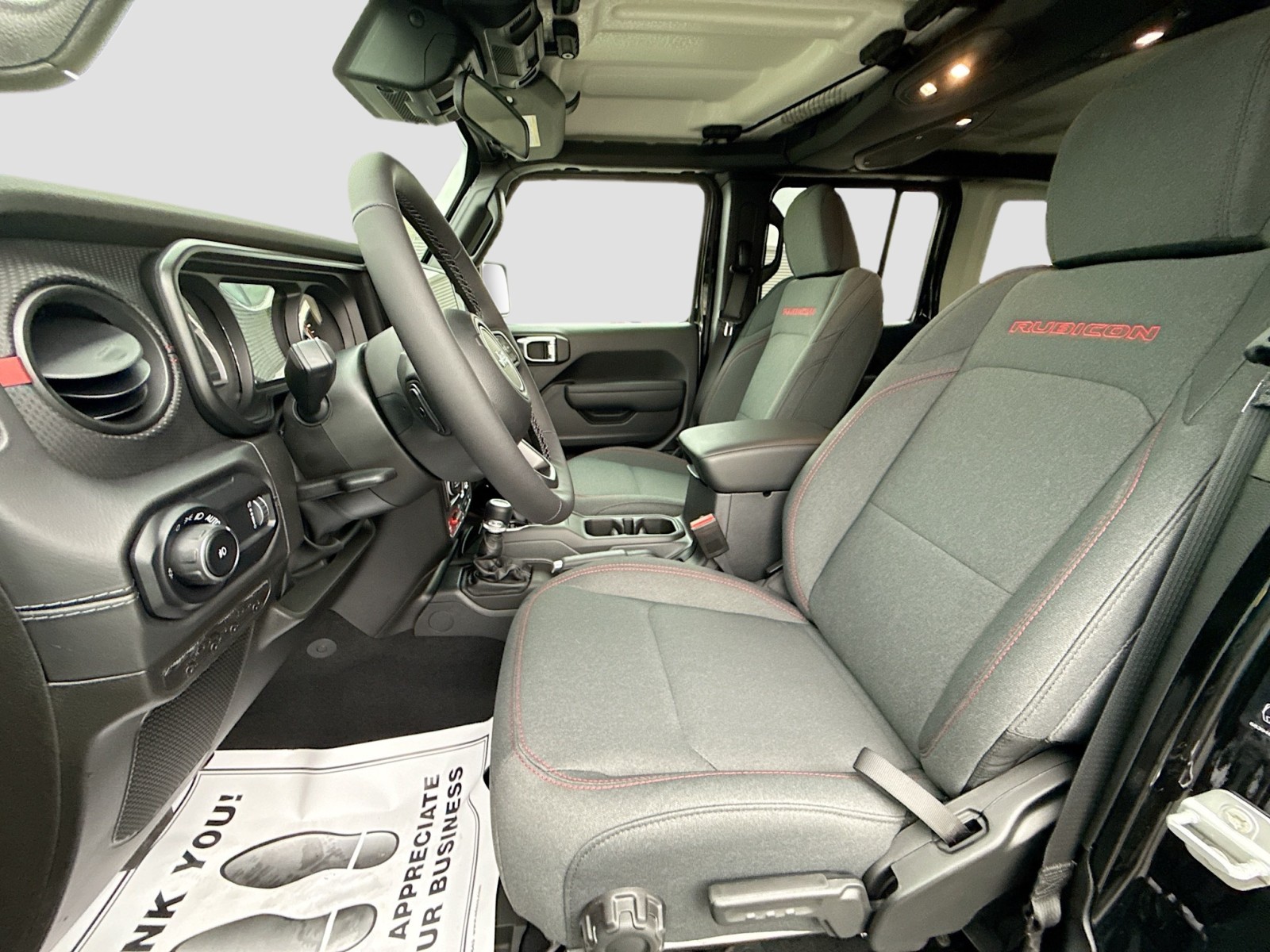 2025 Jeep Wrangler Rubicon photo 19