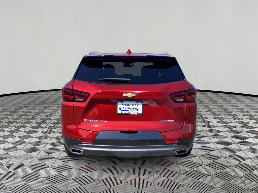 2025 Chevrolet Blazer Premier photo 4