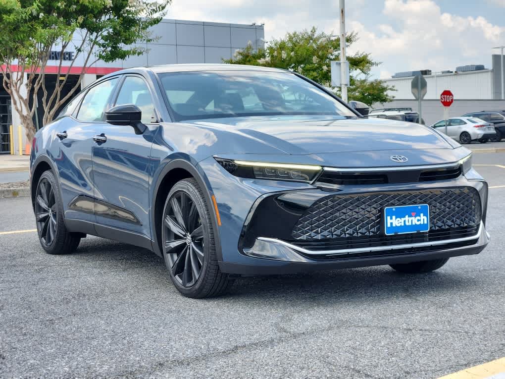 2026 Toyota Crown photo 2