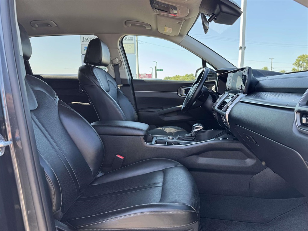 2021 Kia Sorento S photo 13