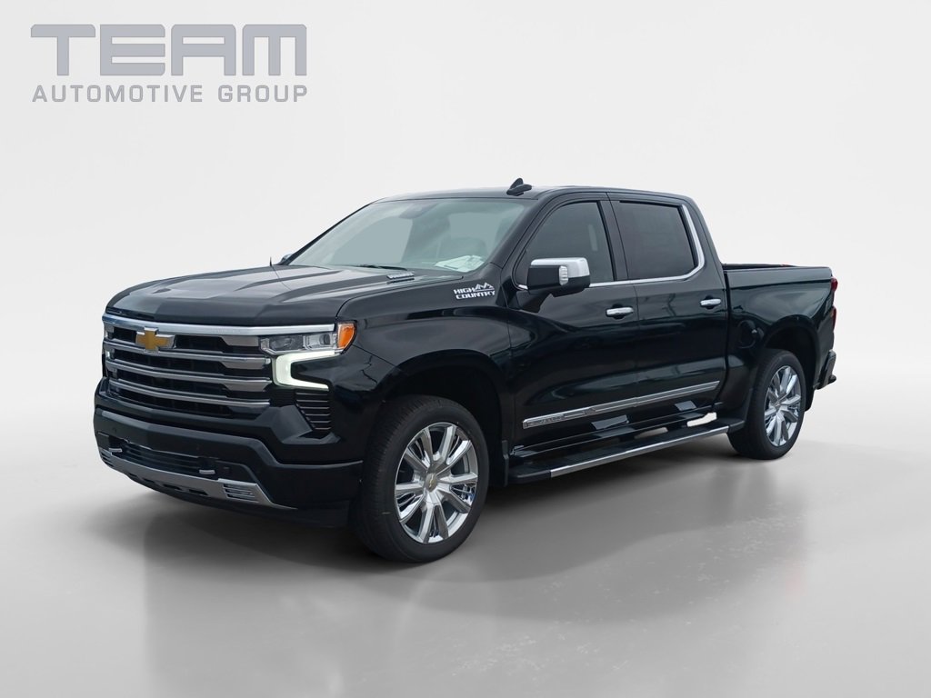 2026 Chevrolet Silverado 1500 High Country photo 3