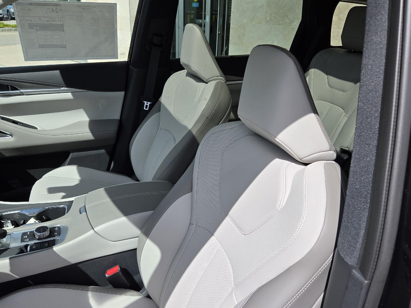 2026 Infiniti QX60 Luxe AWD photo 5
