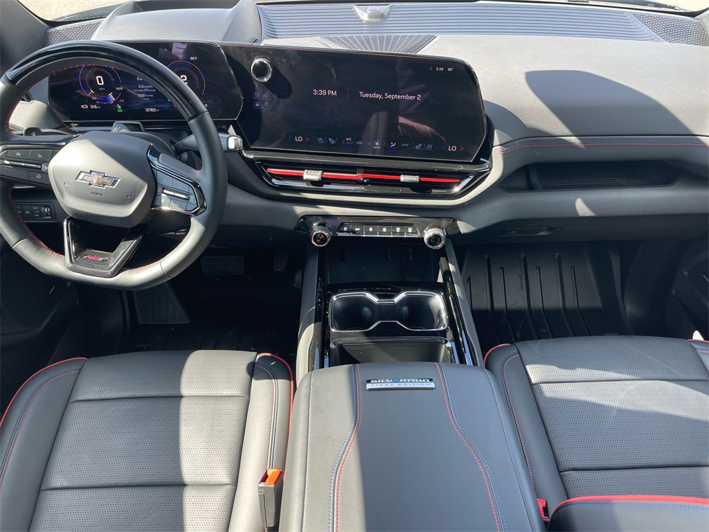 2024 Chevrolet Silverado EV RST photo 14