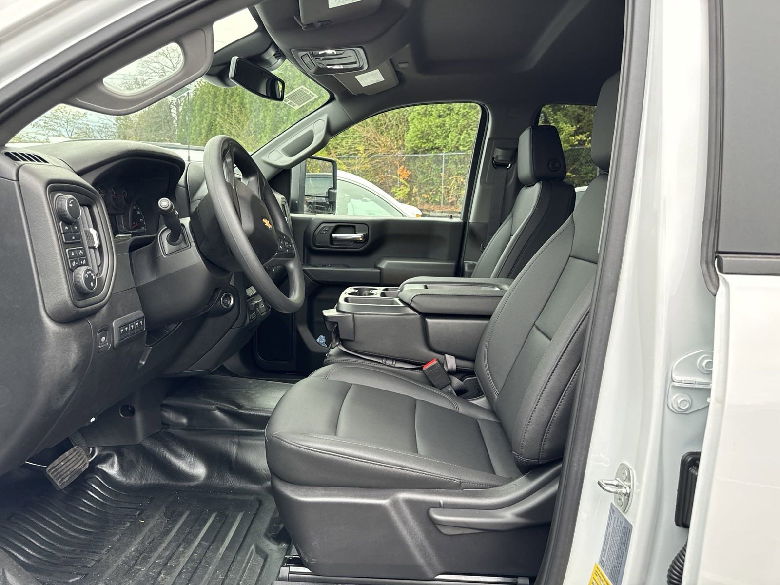 2024 Chevrolet Silverado 3500HD Work Truck photo 11