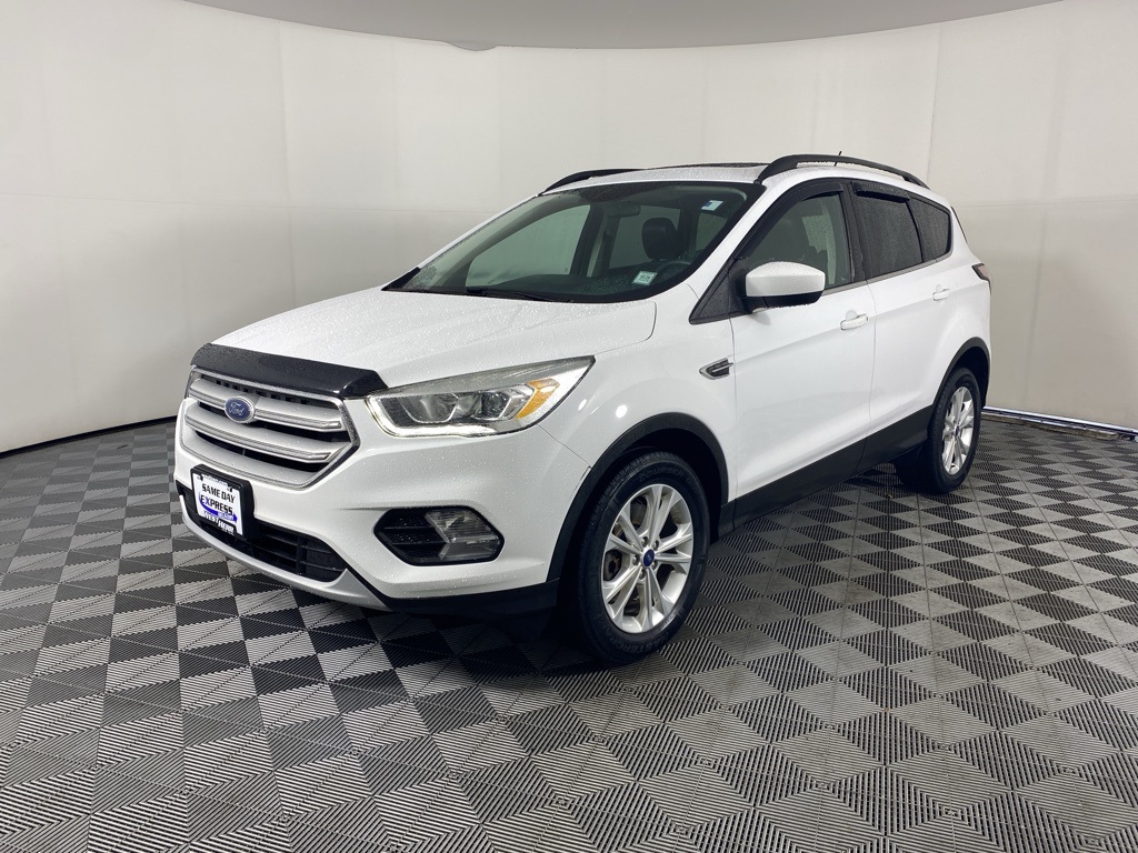 2018 Ford Escape SEL photo 3