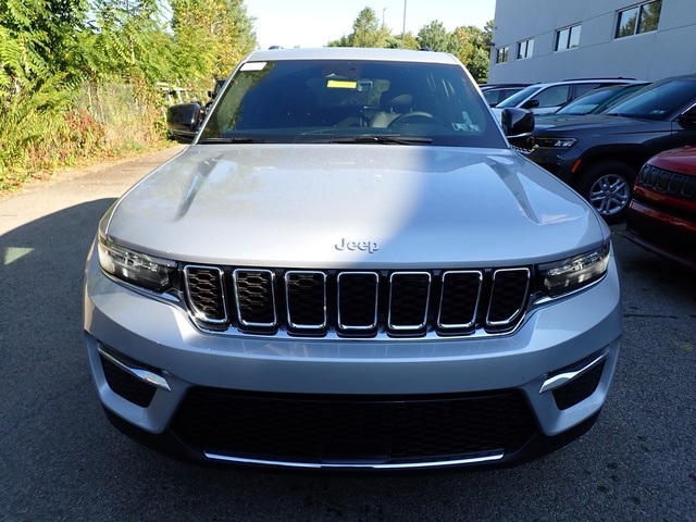 2025 Jeep Grand Cherokee Limited photo 7