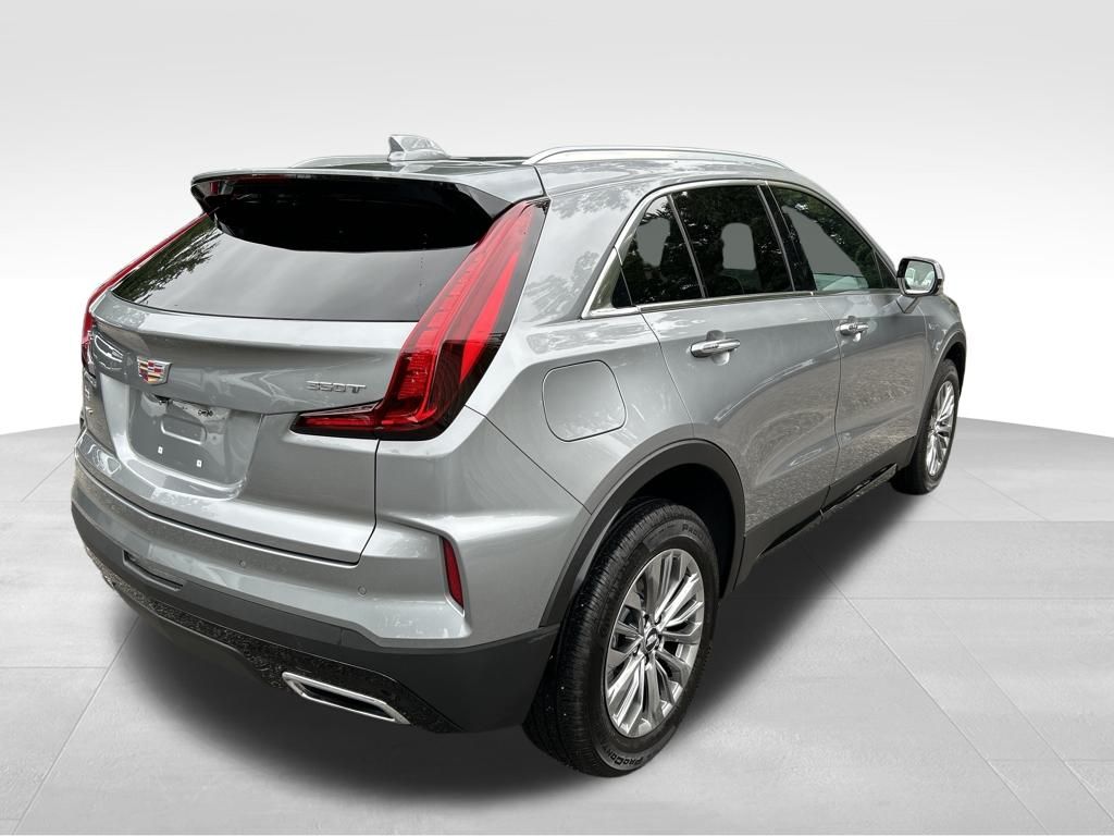 2025 Cadillac XT4 Premium Luxury photo 5