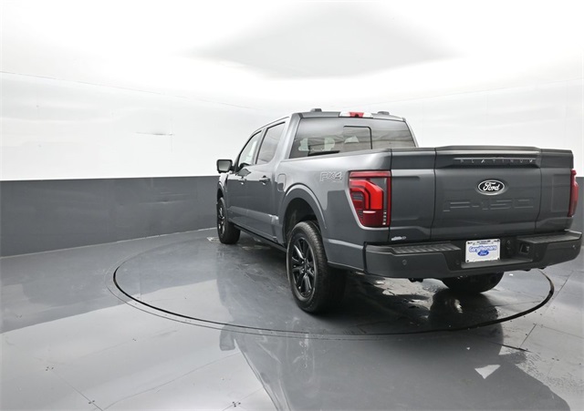 2025 Ford F-150 Platinum photo 5