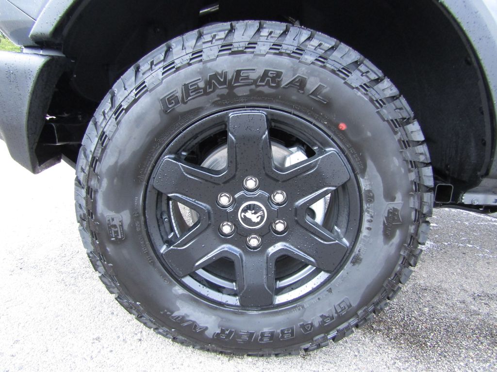 2025 Ford Bronco Big Bend photo 3