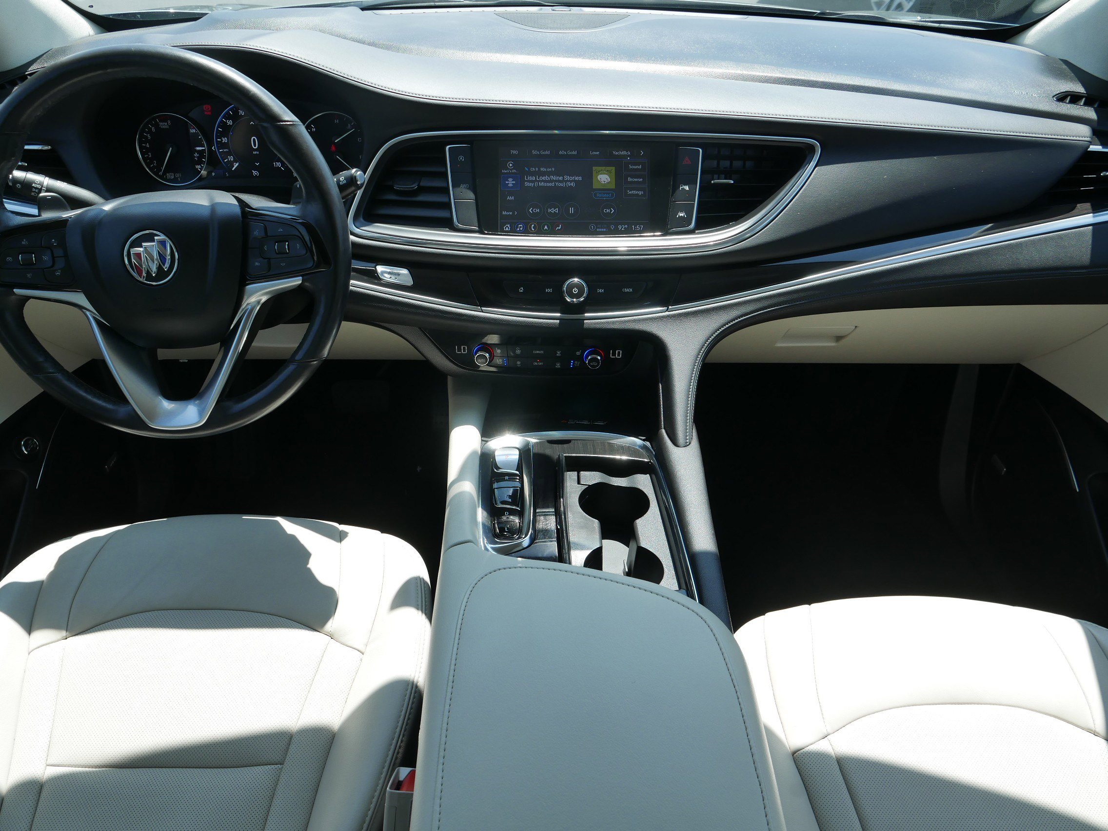 2023 Buick Enclave Premium photo 10