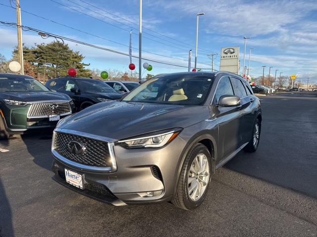 2022 INFINITI QX50 Luxe's photo