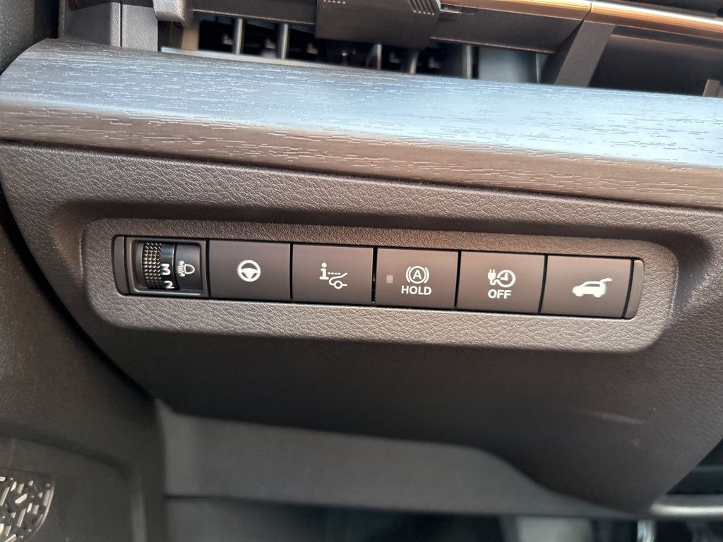 2023 Nissan ARIYA Evolve+ e-4ORCE photo 21