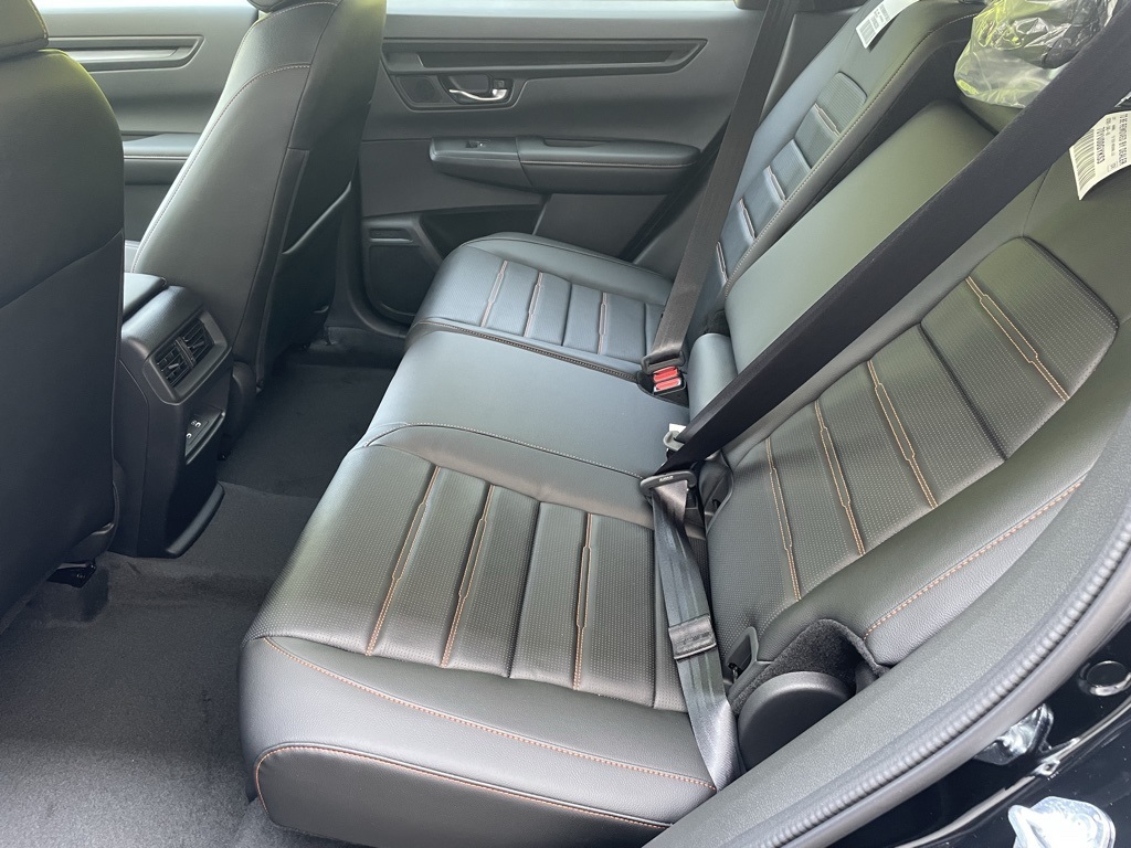 2026 Honda CR-V Hybrid Sport-L photo 7