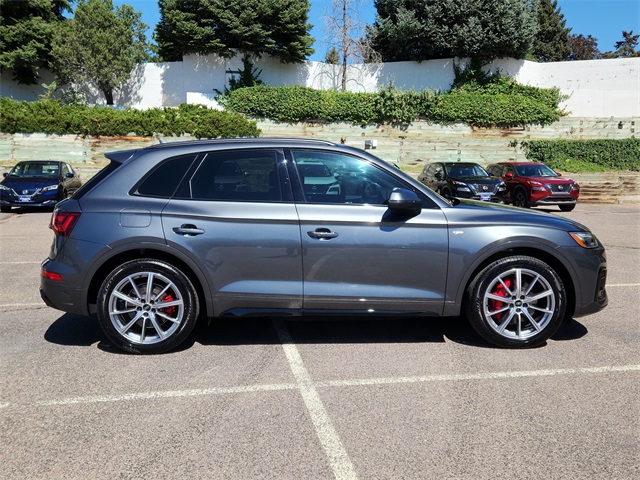 2024 Audi Q5 55 Premium Plus S line photo 2
