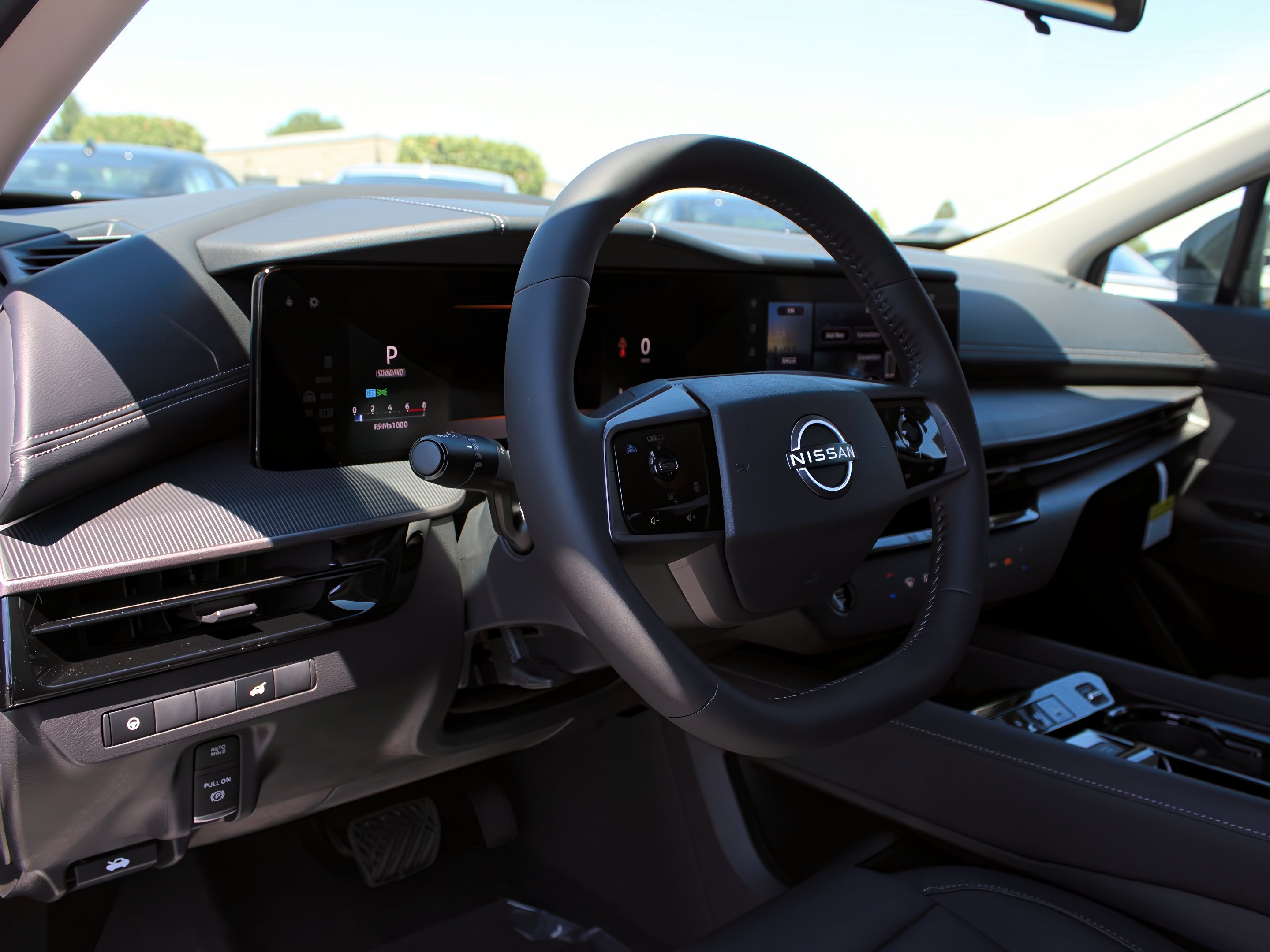2025 Nissan Murano SV photo 14