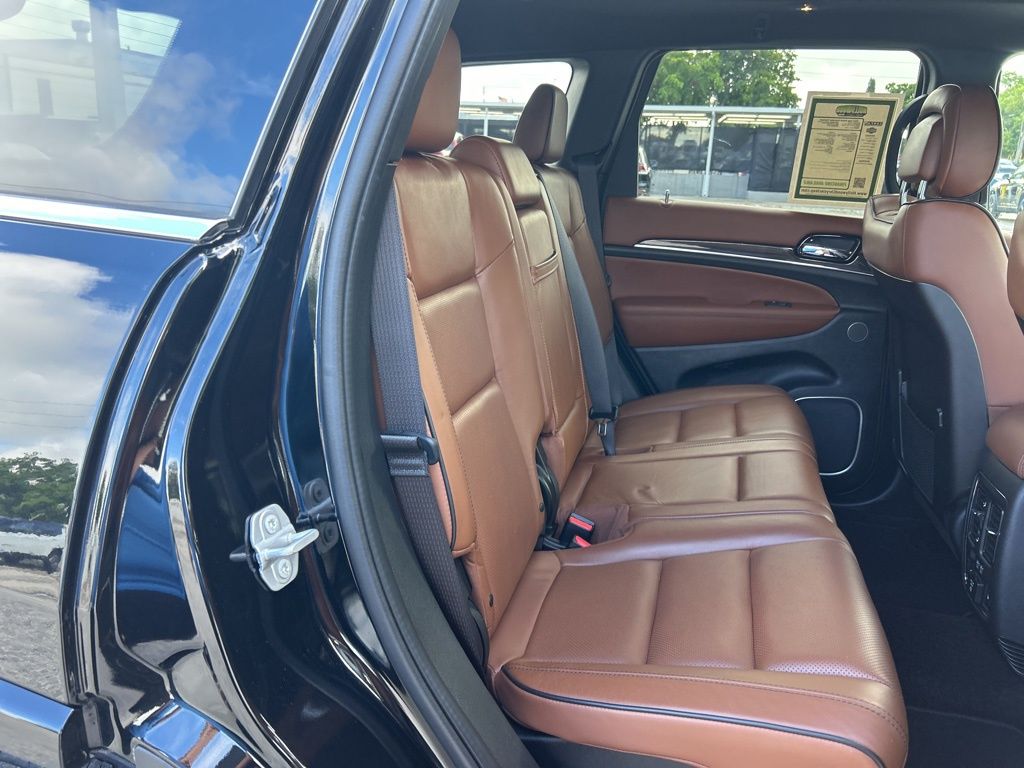 2021 Jeep Grand Cherokee Overland photo 24