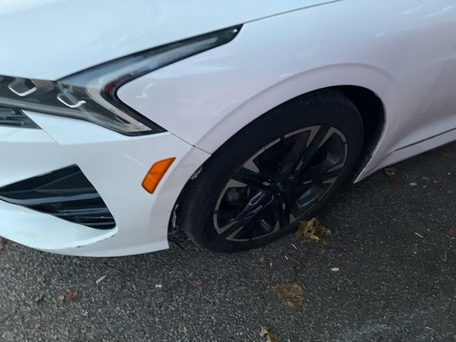 2023 Kia K5 GT-Line photo 4