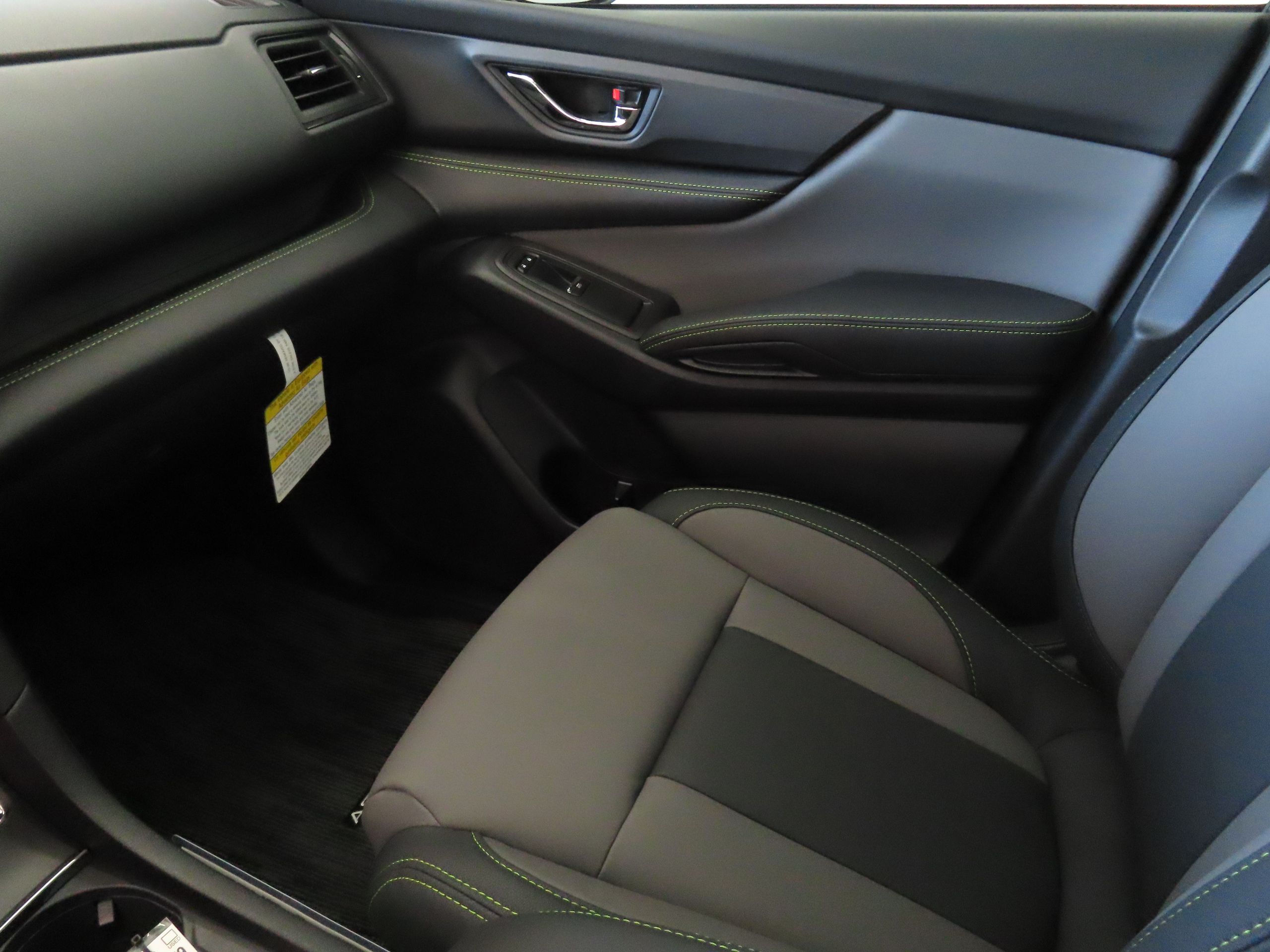 2025 Subaru Ascent Onyx Edition photo 18