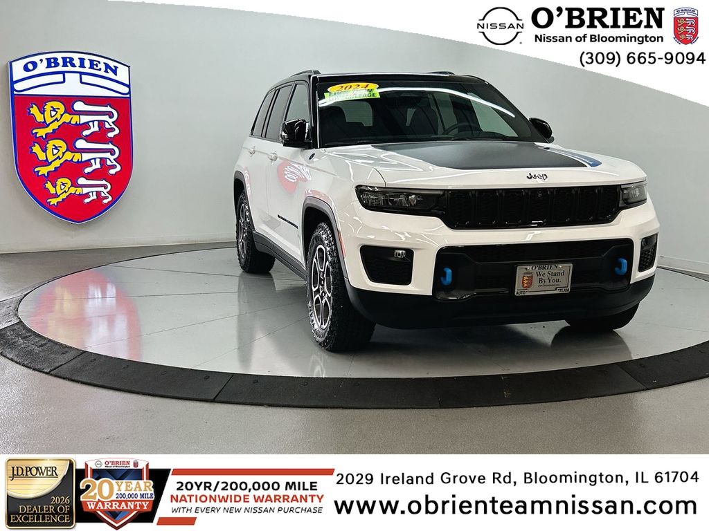 2024 Jeep Grand Cherokee Trailhawk 4xe's photo