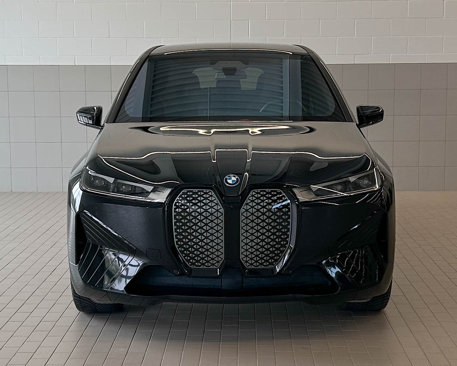 Used 2024 BMW iX Base with VIN WB523CF06RCN96733 for sale in Omaha, NE