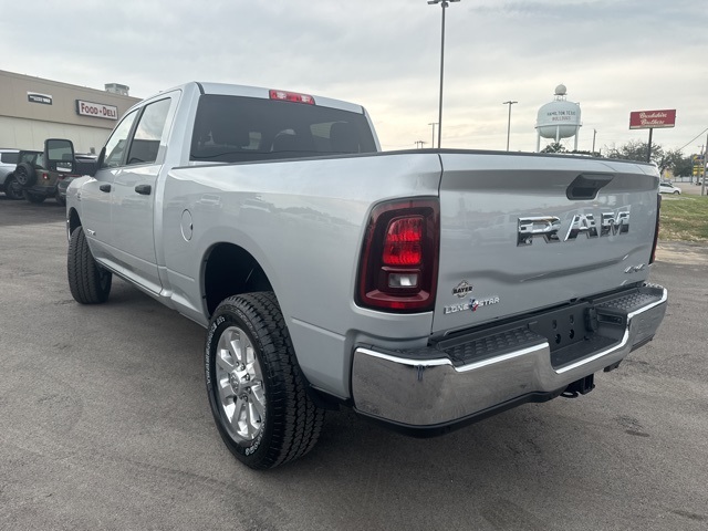 2026 Ram 2500 Big Horn photo 4