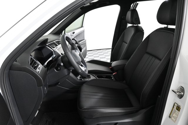2022 Volkswagen Tiguan SE R-Line Black photo 21