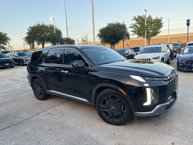 2024 Hyundai Palisade Limited photo 3
