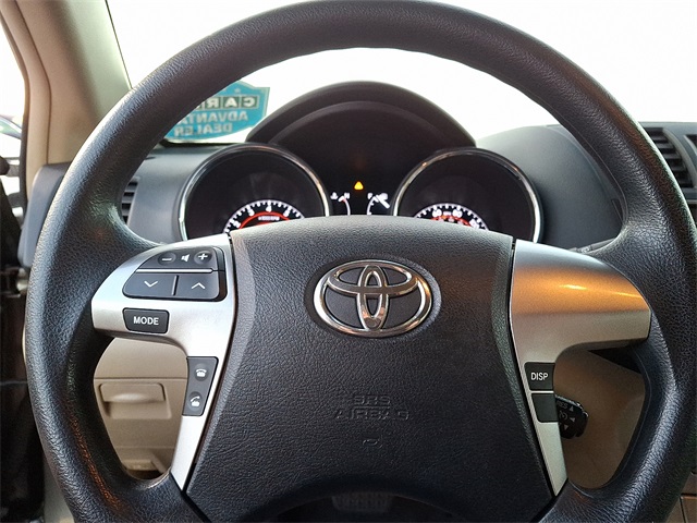 2013 Toyota Highlander Base Plus photo 24