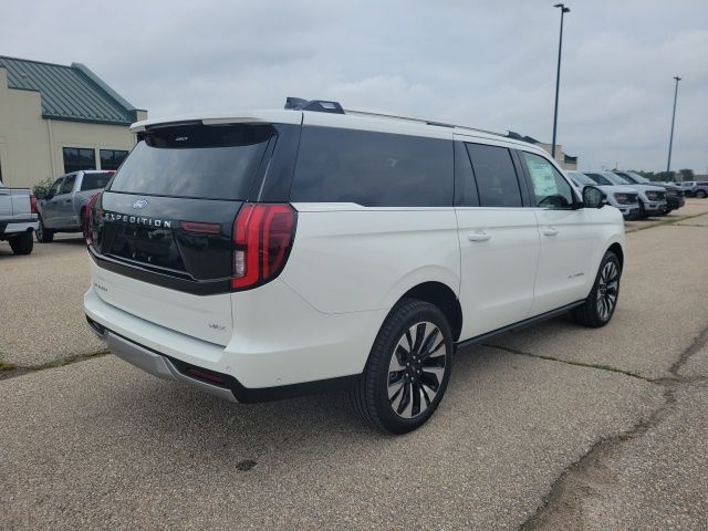 2025 Ford Expedition MAX Platinum photo 22