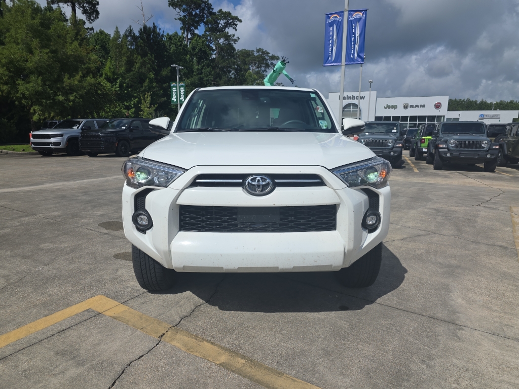 2022 Toyota 4Runner SR5 Premium photo 2