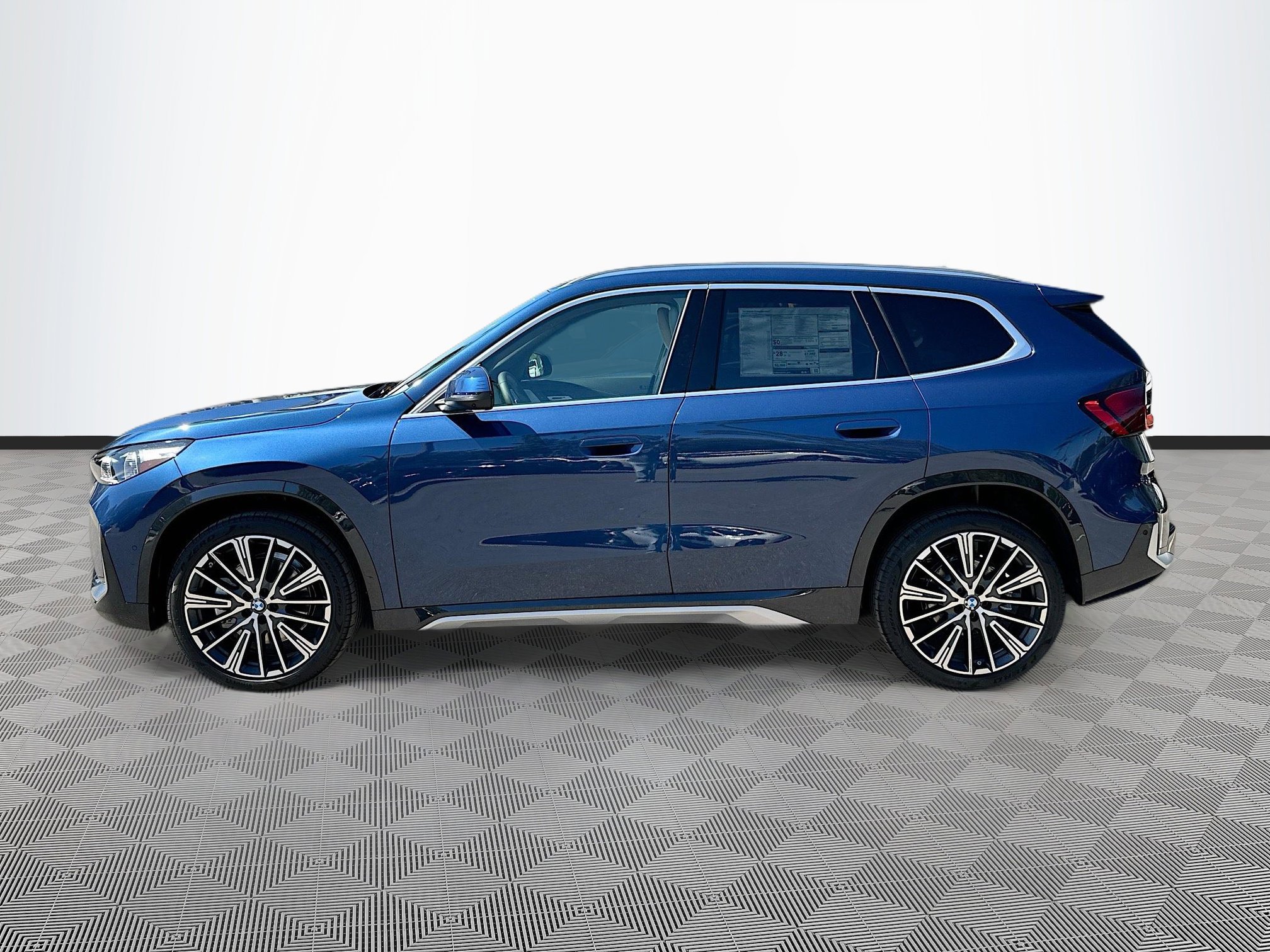 2025 Bmw X1 XDrive28i photo 4