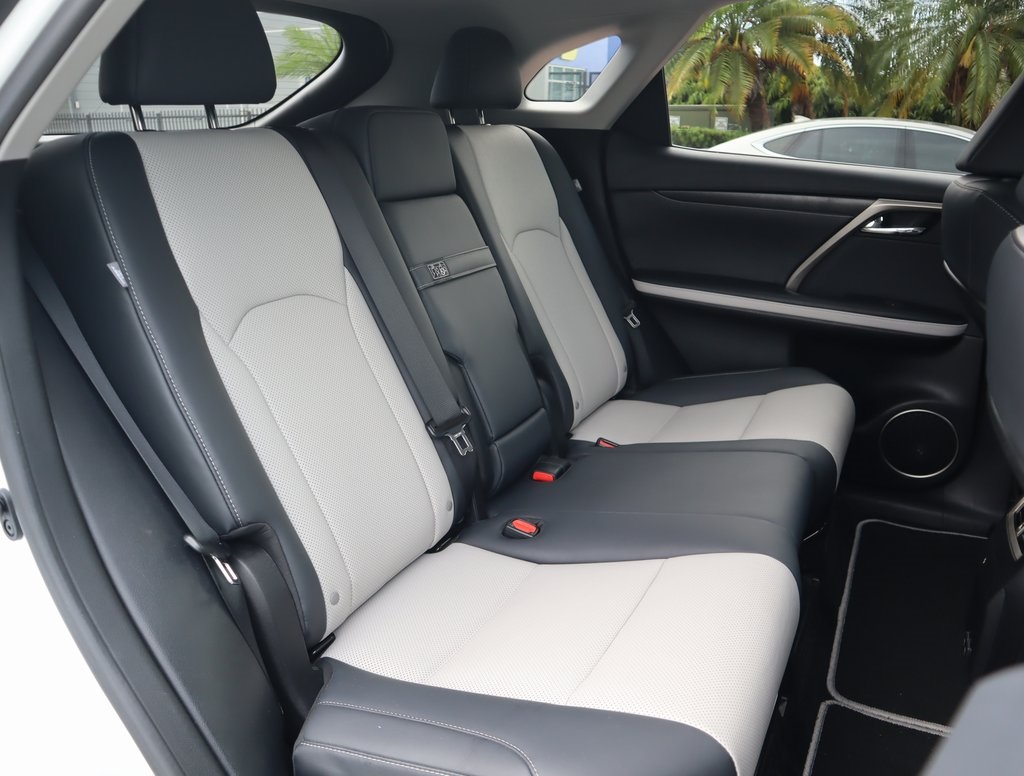 2022 Lexus RX 450h photo 37