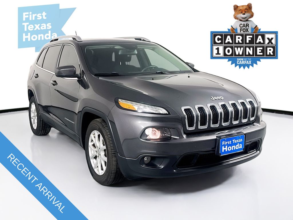 2016 Jeep Cherokee Latitude's photo