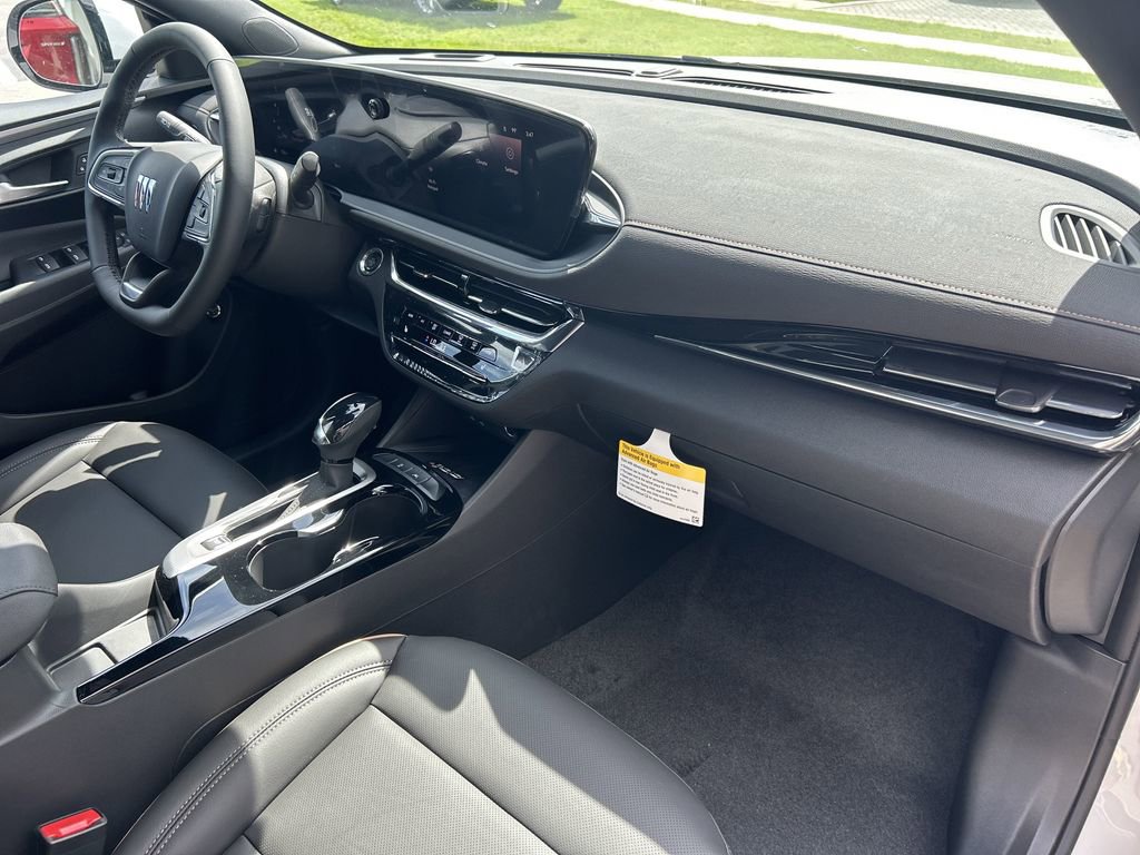 2025 Buick Envista Avenir photo 13
