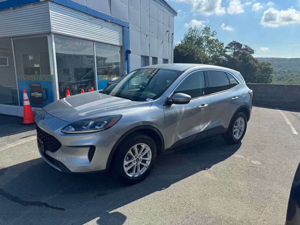 Used 2021 Ford Escape SE with VIN 1FMCU9G61MUA76207 for sale in Forest City, PA