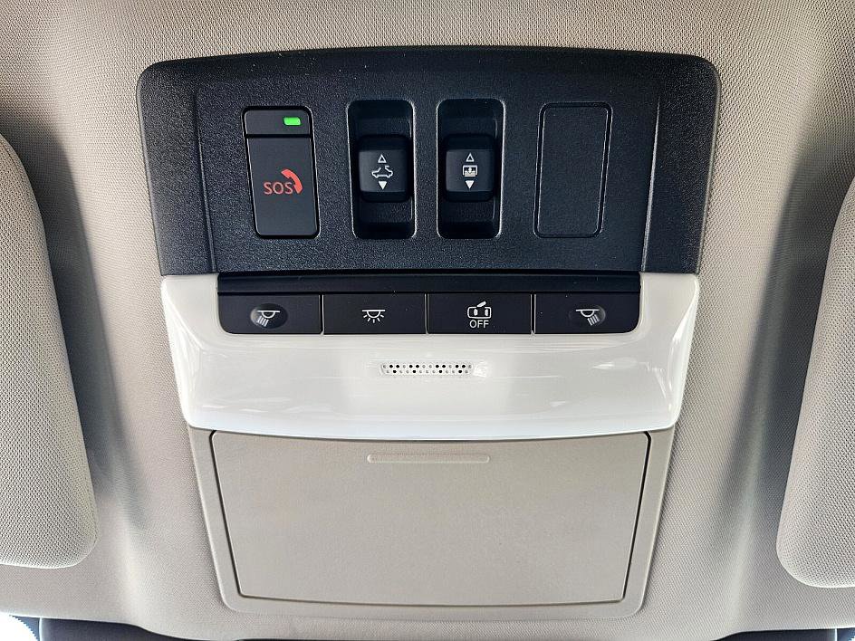 2025 Nissan Pathfinder SV photo 20