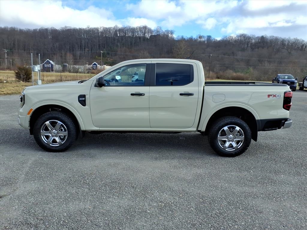 2025 Ford Ranger XLT photo 2