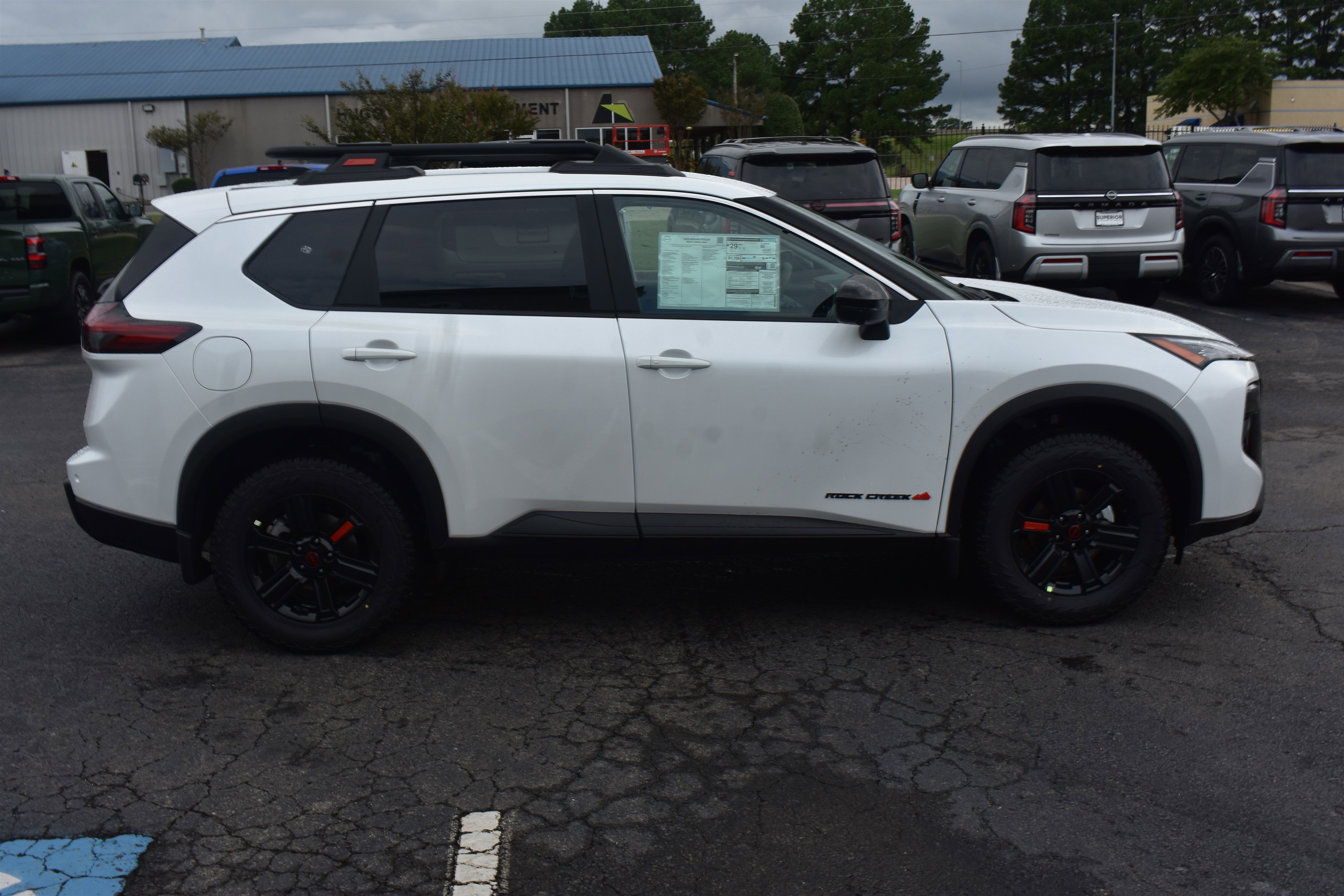 2026 Nissan Rogue SV photo 3