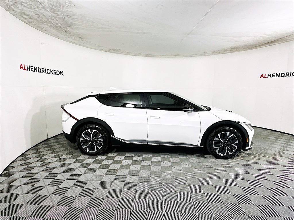 Used 2024 Kia EV6 Light with VIN KNDC34LB5R5224390 for sale in Coconut Creek, FL