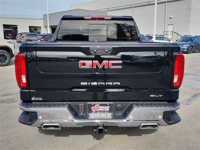 2026 Gmc Sierra 1500 SLT photo 2