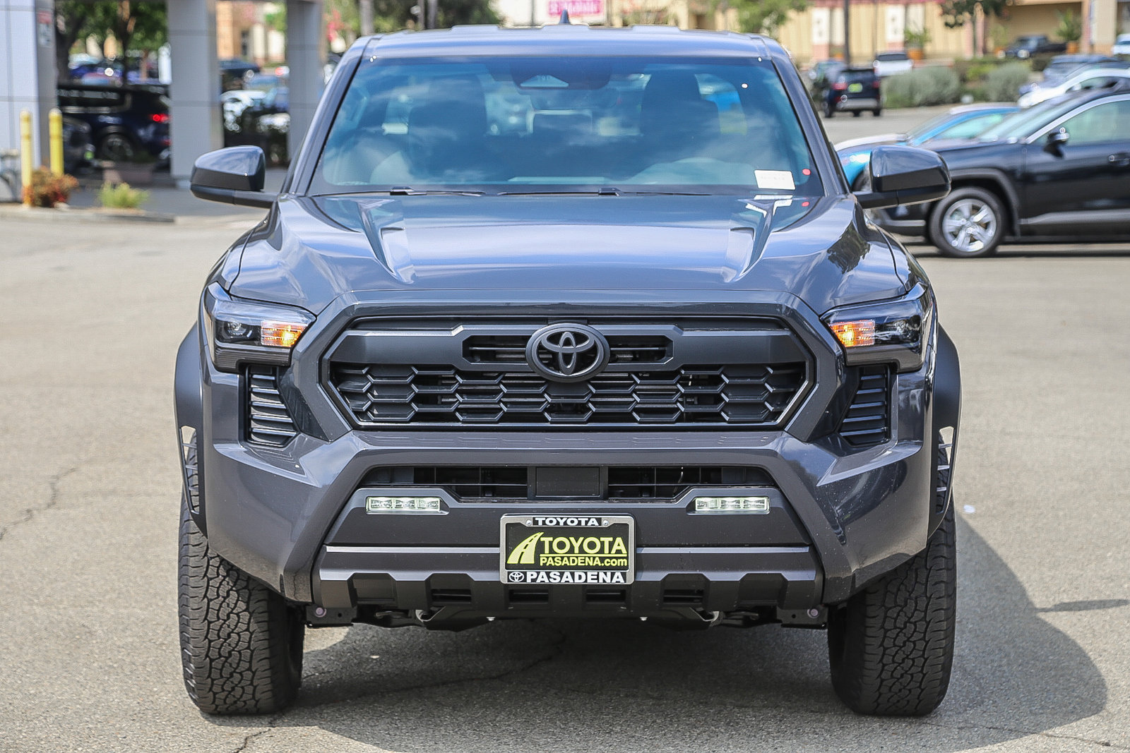 2025 Toyota Tacoma TRD Off-Road 4x4 Double Cab photo 2