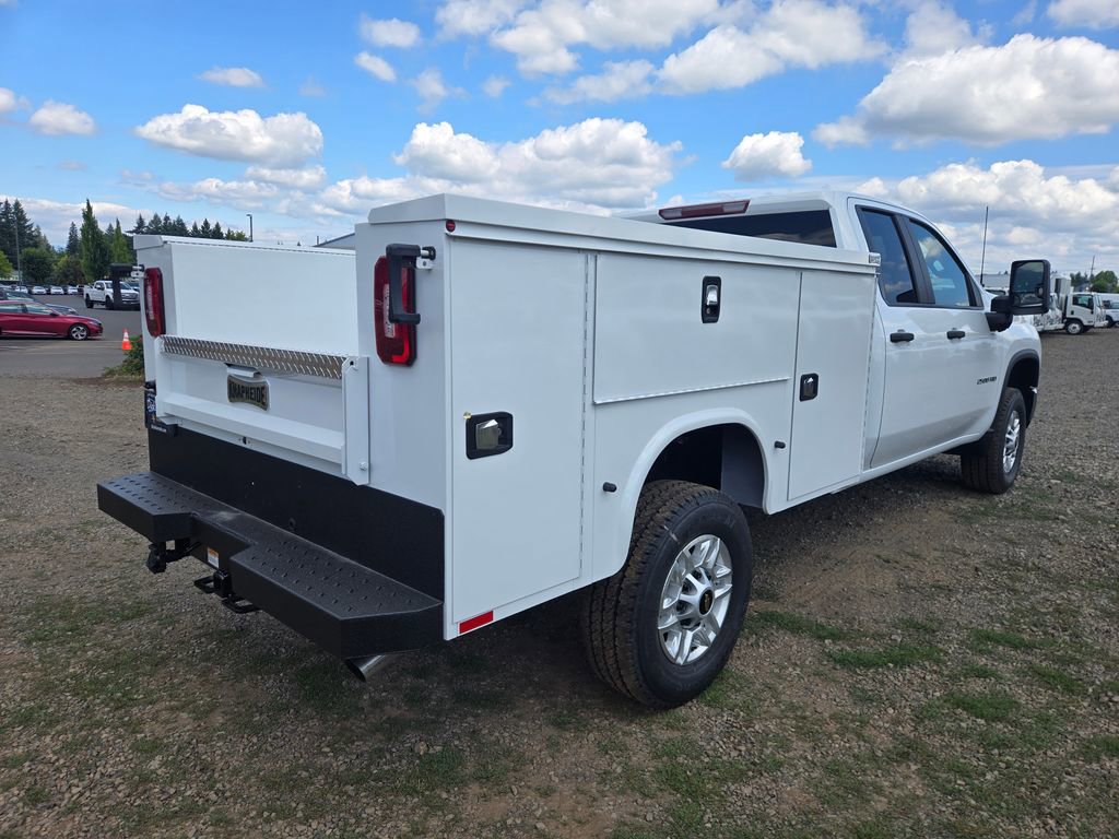 2025 Chevrolet Silverado 2500HD Work Truck photo 3