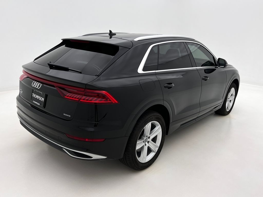 2019 Audi Q8 Premium photo 10