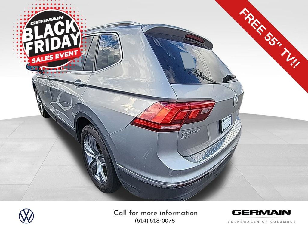 2020 Volkswagen Tiguan SEL photo 3