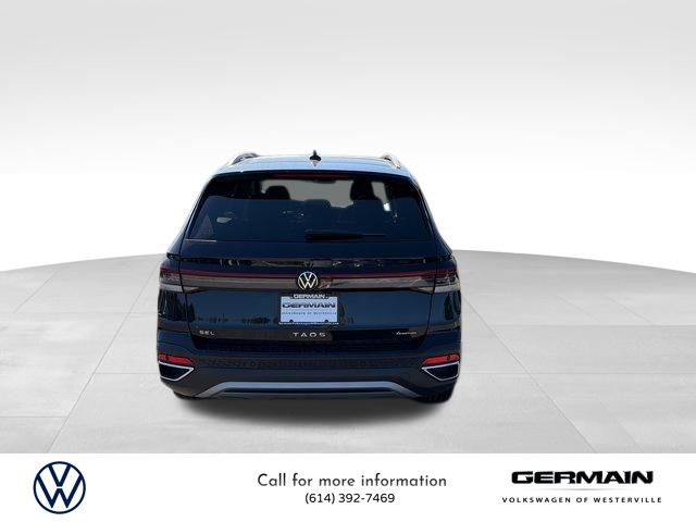 2025 Volkswagen Taos SEL photo 3