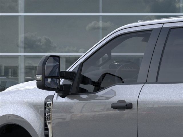2026 Ford F-350 XLT photo 19