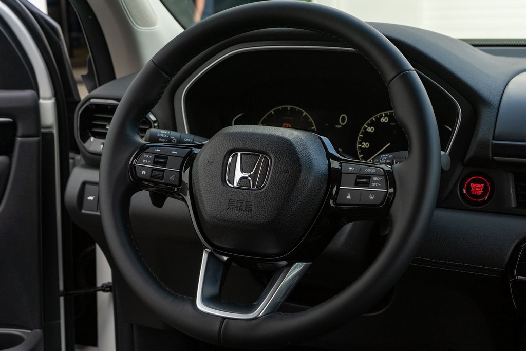 2025 Honda Pilot EX-L photo 18