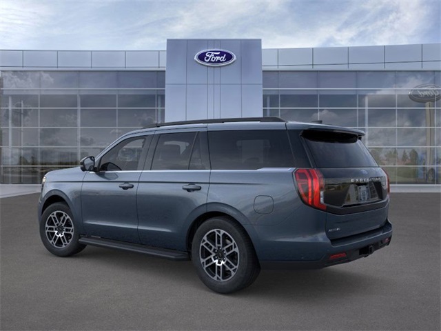 2025 Ford Expedition photo 3