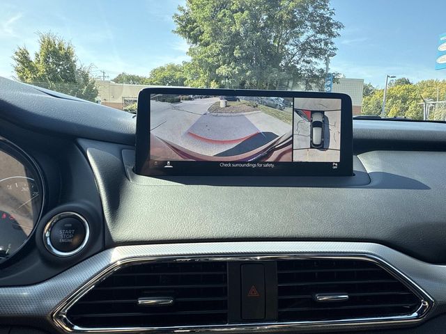 2023 Mazda CX-9 Signature photo 23